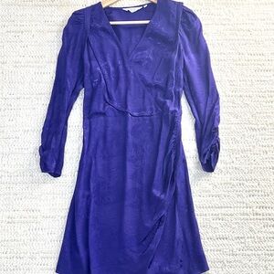 & Other Stories Blue Sheath Dress with V-Neck and Bishop Sleeves